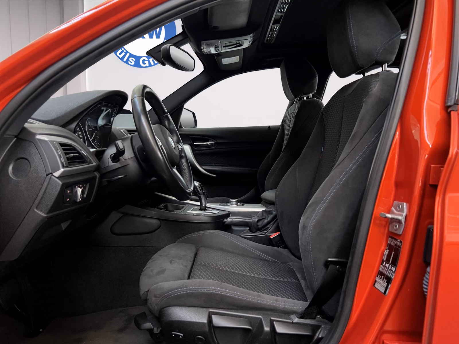 BMW 118 i M Sport*1.Hand*KLIMA*NAVI*LED*PDC*SHZ*