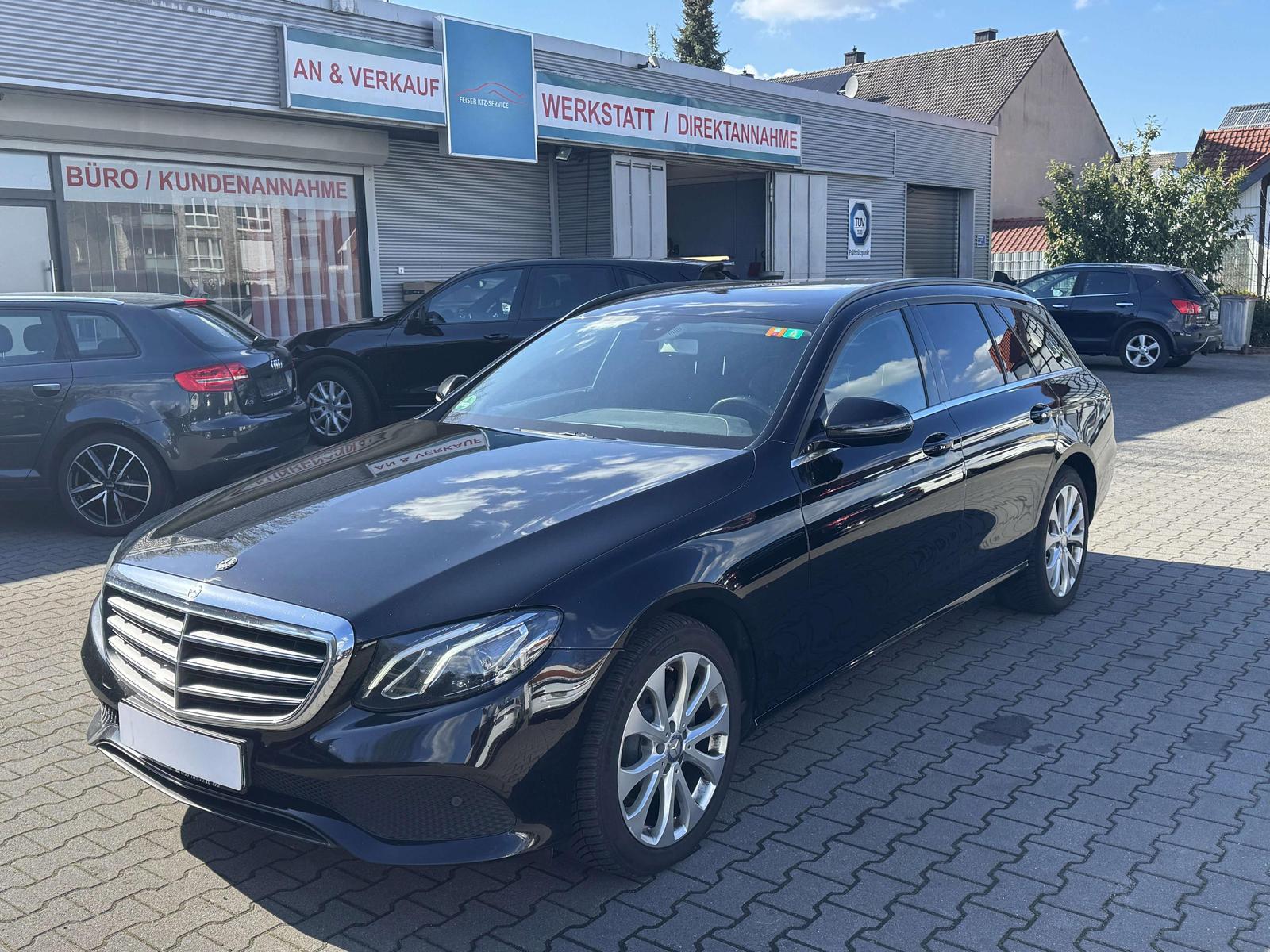 Mercedes-Benz E 220 d 9-G*NAVI*LED*BURMESTER*KAMERA