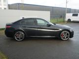 Alfa Romeo Giulia COMPETIZIONE 2.0 TURBO 16V 280 PS AT8 Q4  - gebrauchte Alfa Romeo Giulia aus dem Jahr 2023