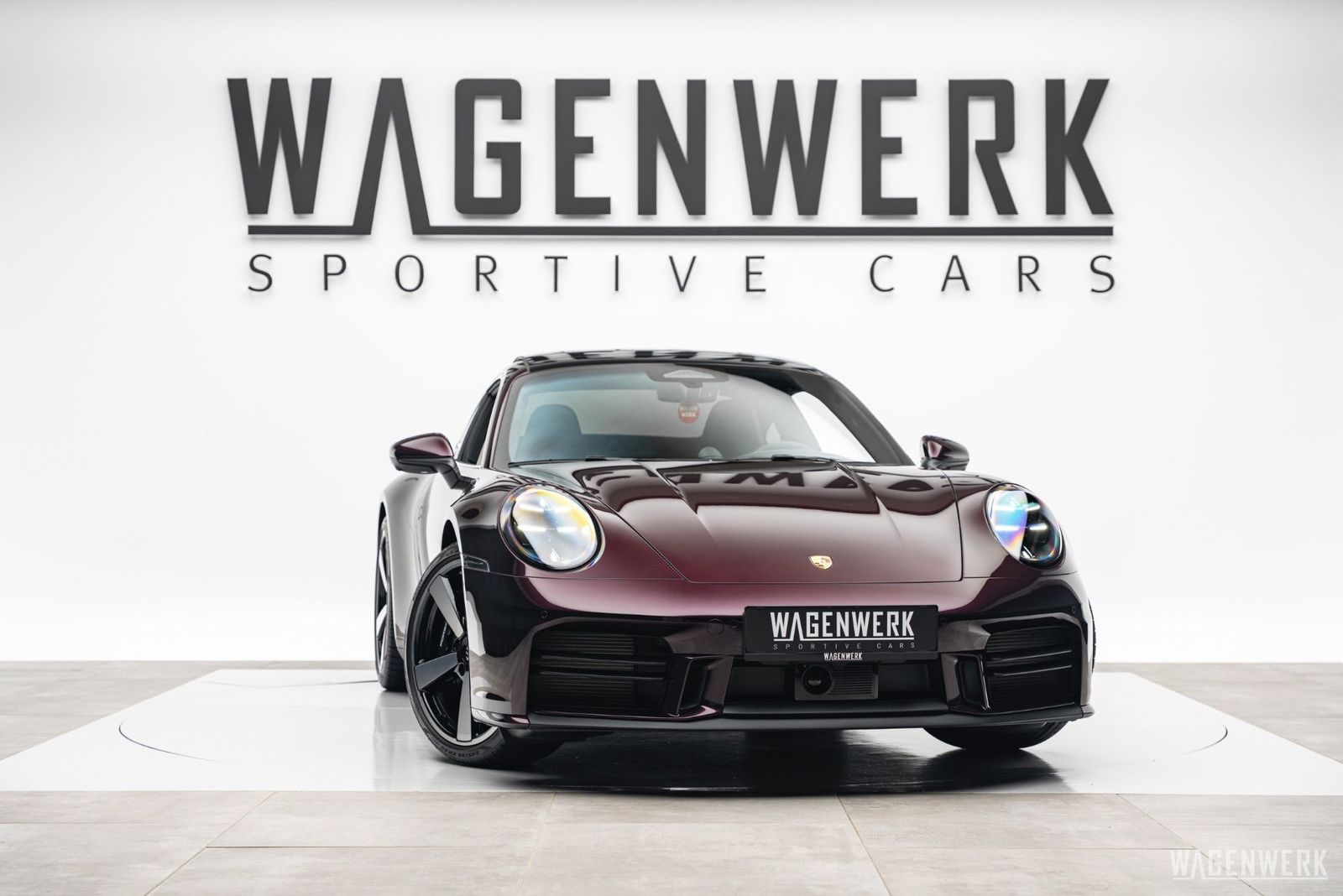 Porsche 911 992.2 Carrera S PTS AMETHYST SPORTDESIGN 18W