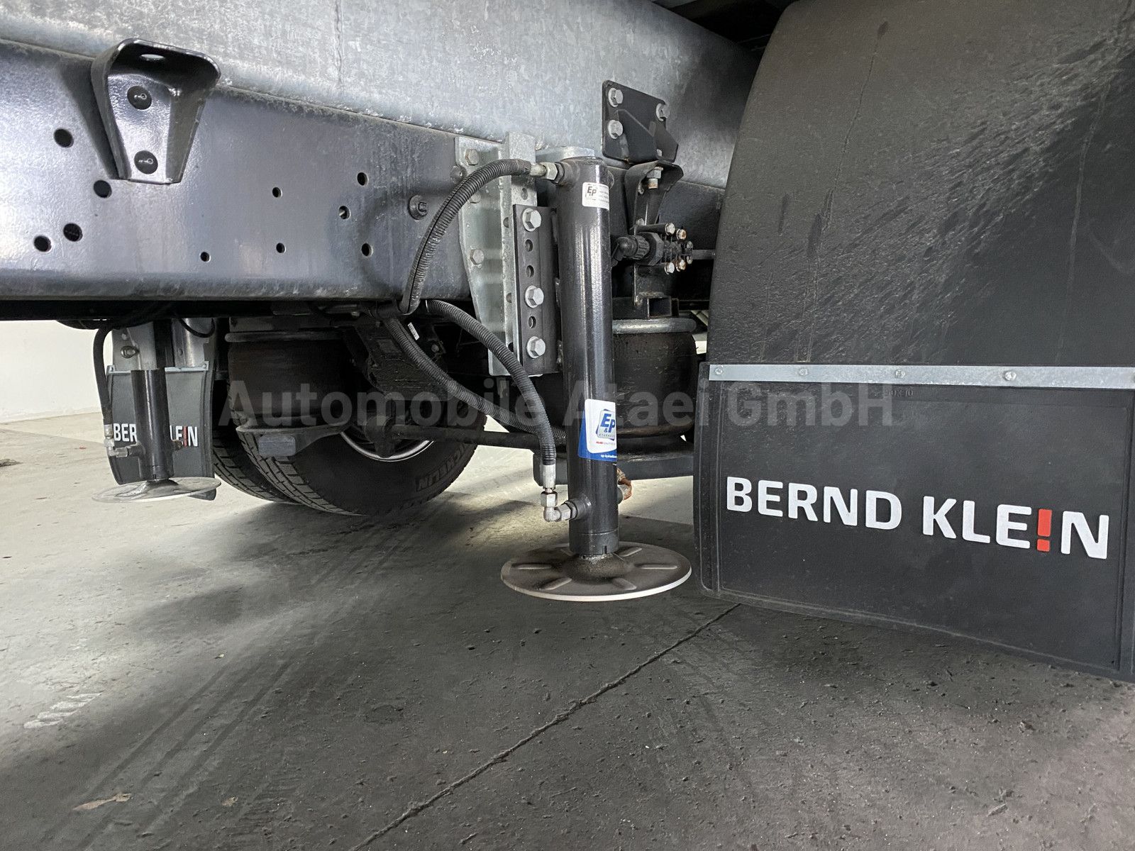 Fahrzeugabbildung Iveco Daily 72C21 *Generator+Wechselrichter+230V* 7253