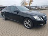 Mercedes-Benz E 220 CDI BlueEFFICIENCY - - Mercedes-Benz E 220 in Rostock