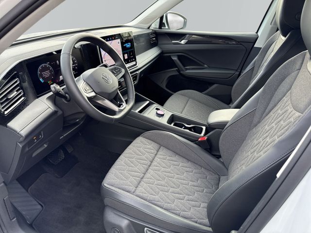 Tiguan 1.5 eTSI Life DSG *Navi*AHK*el.Heckklappe