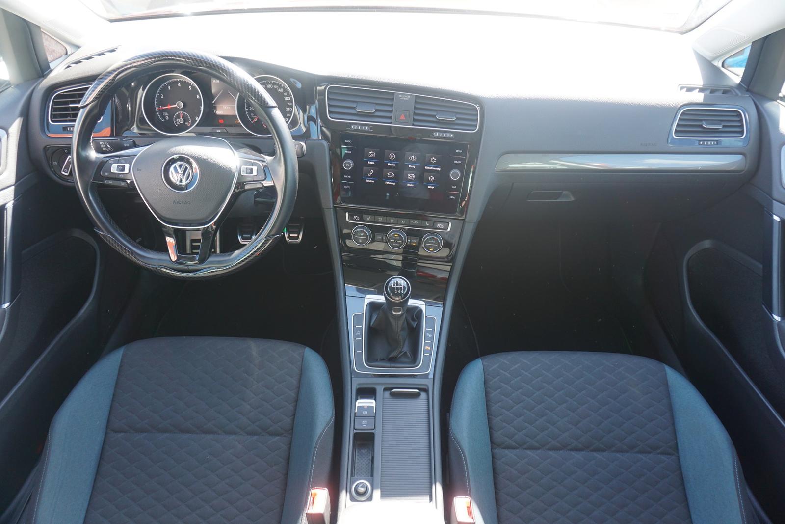 Volkswagen Golf VIII 1.5 TSI LED ACC Tempomat Totwinkel, миниатюра 9