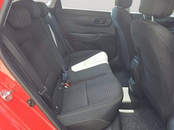 Hyundai i20 - 11