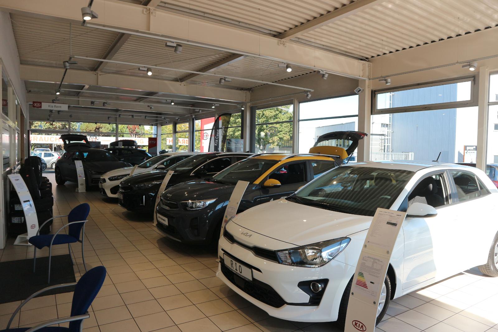 showroom-image-main