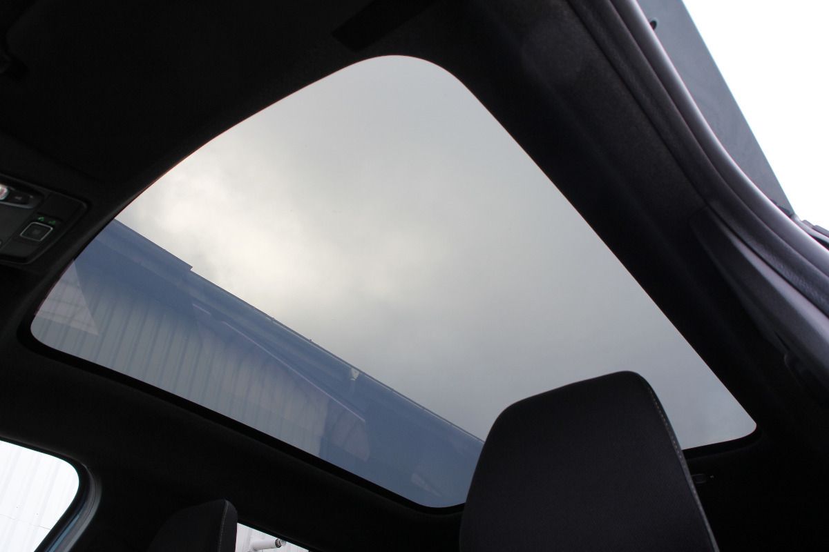 Fahrzeugabbildung Renault Symbioz Iconic E-Tech Full Hybrid 145