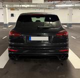 Porsche Cayenne GTS // Approved 08/27 // Service Feb.26 - Porsche Cayenne Gebrauchtwagen in München