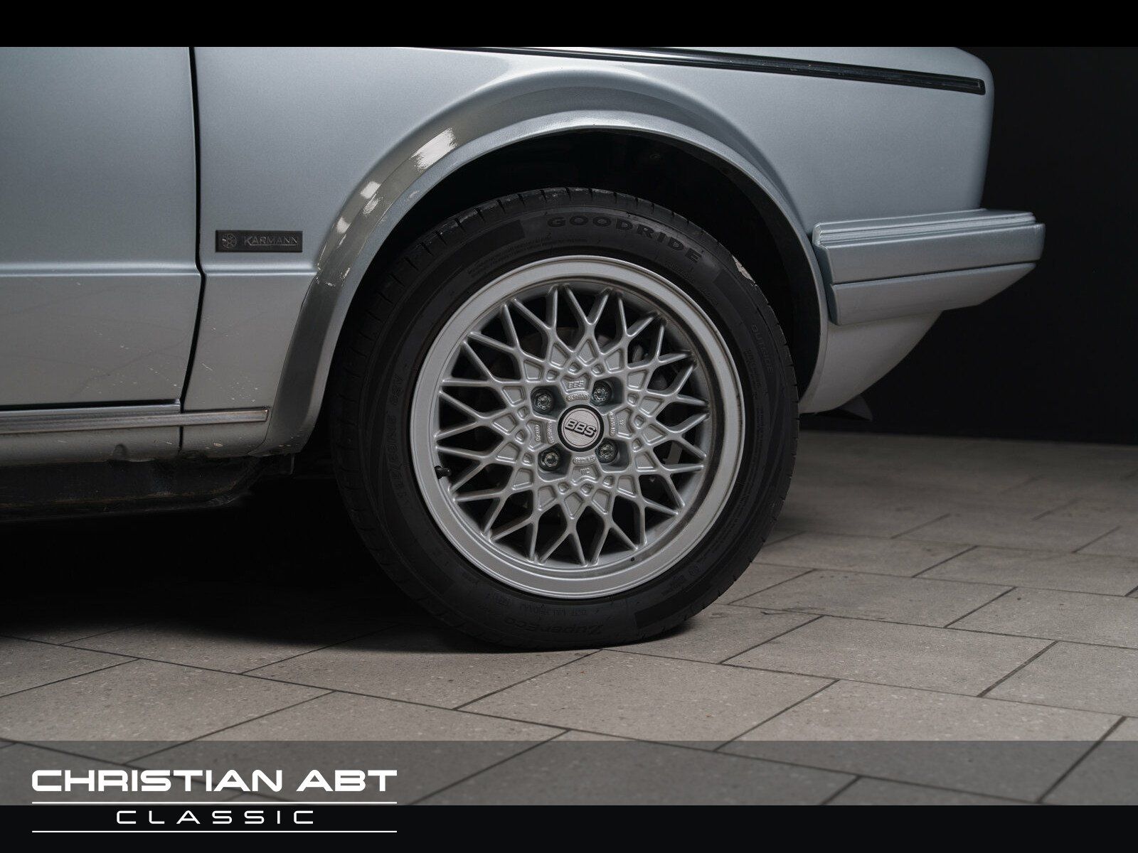 Fahrzeugabbildung Volkswagen Golf I Cabrio *NOTE 2* Cabriolet