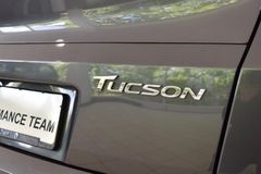 HYUNDAI TUCSON 1.6 T-GDI Trend 2WD~Navi~SHZ~Apple~DAB+