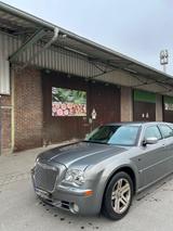 Chrysler 300C Touring 3.0 CRD Autom. - - graue Chrysler 300C