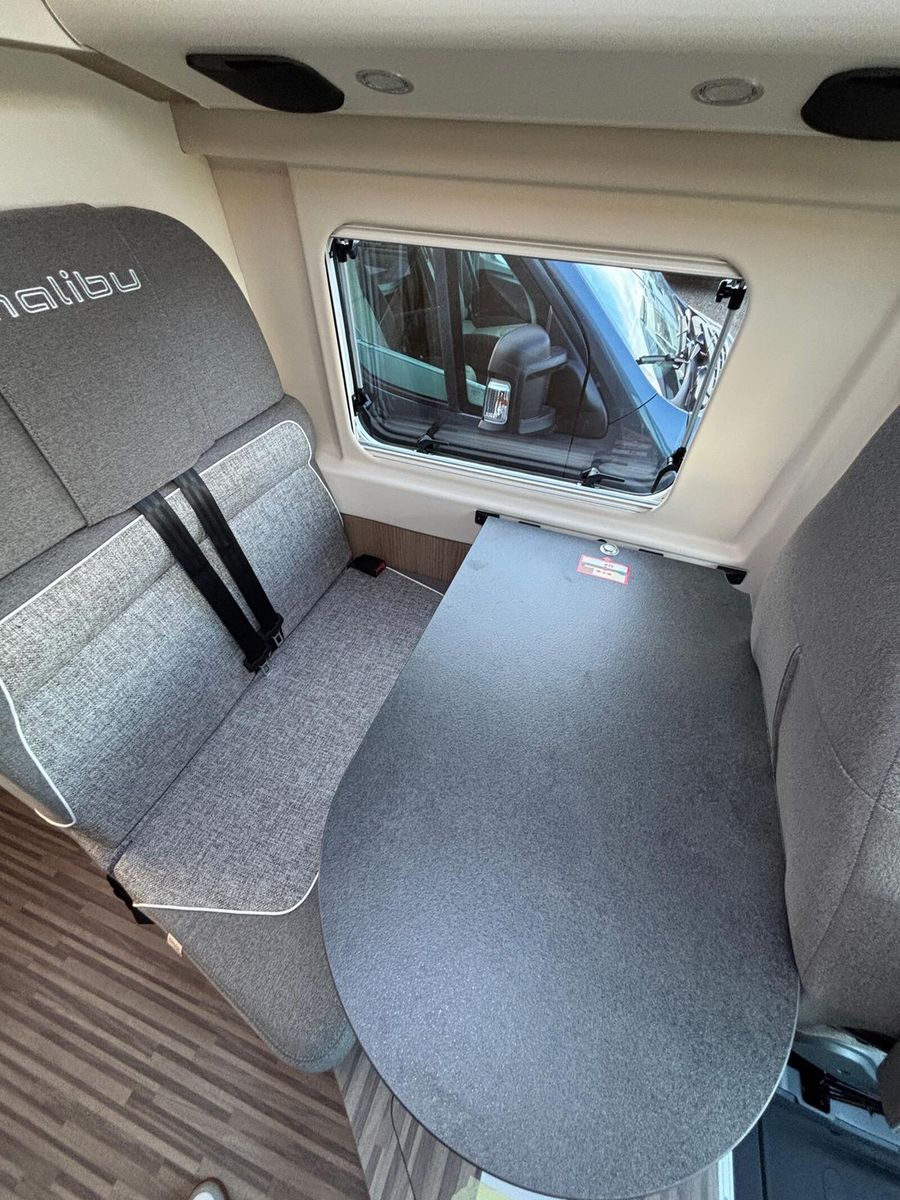 Fahrzeugabbildung Malibu Van first class - two rooms 640 LE RB Fiat