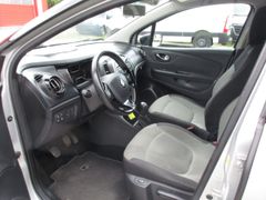 Fahrzeugabbildung Captur Dynamique dCi 90 AHK ACC Fahrerprofil SHZ