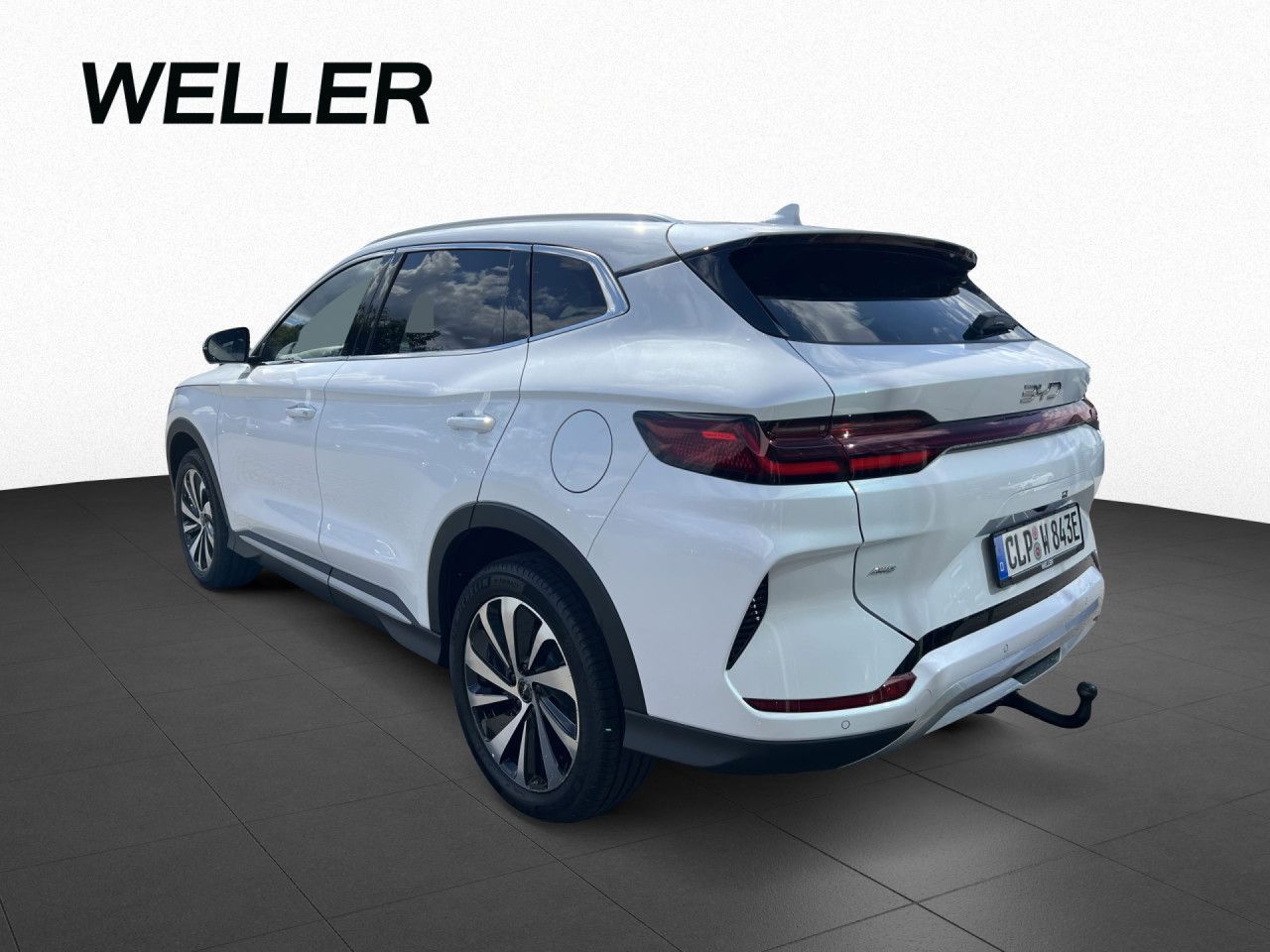 BYD SEAL