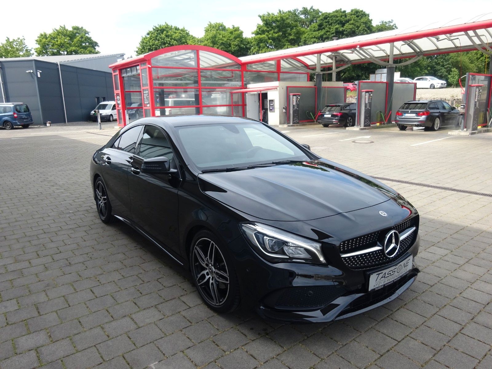 MERCEDES-BENZ CLA 180 AMG LINE