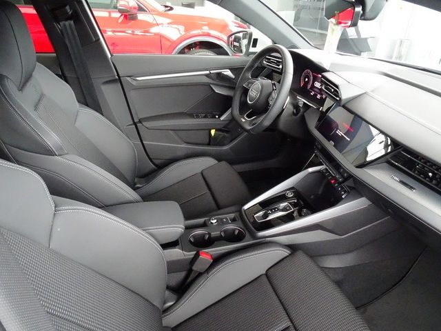 A3 Sportback 35 TFSI S-tronic S Line / SONOS