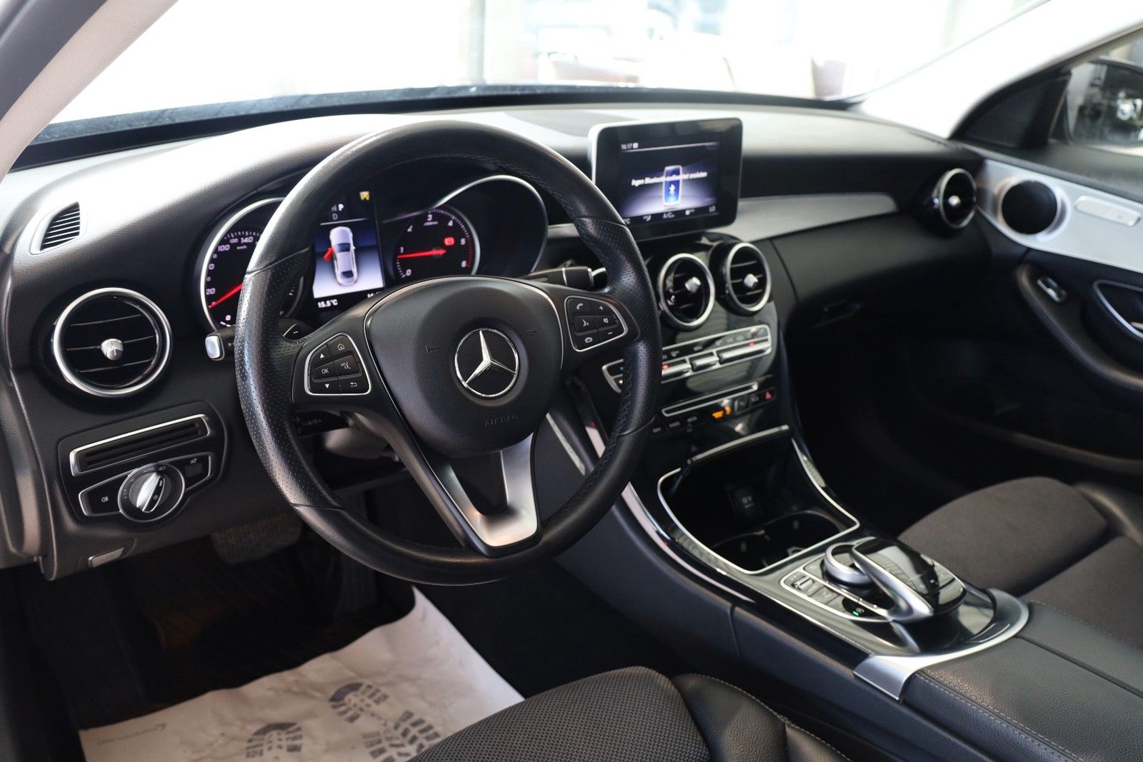 Mercedes-Benz C 220 BlueTec / d 7G Avantgarde foto 20