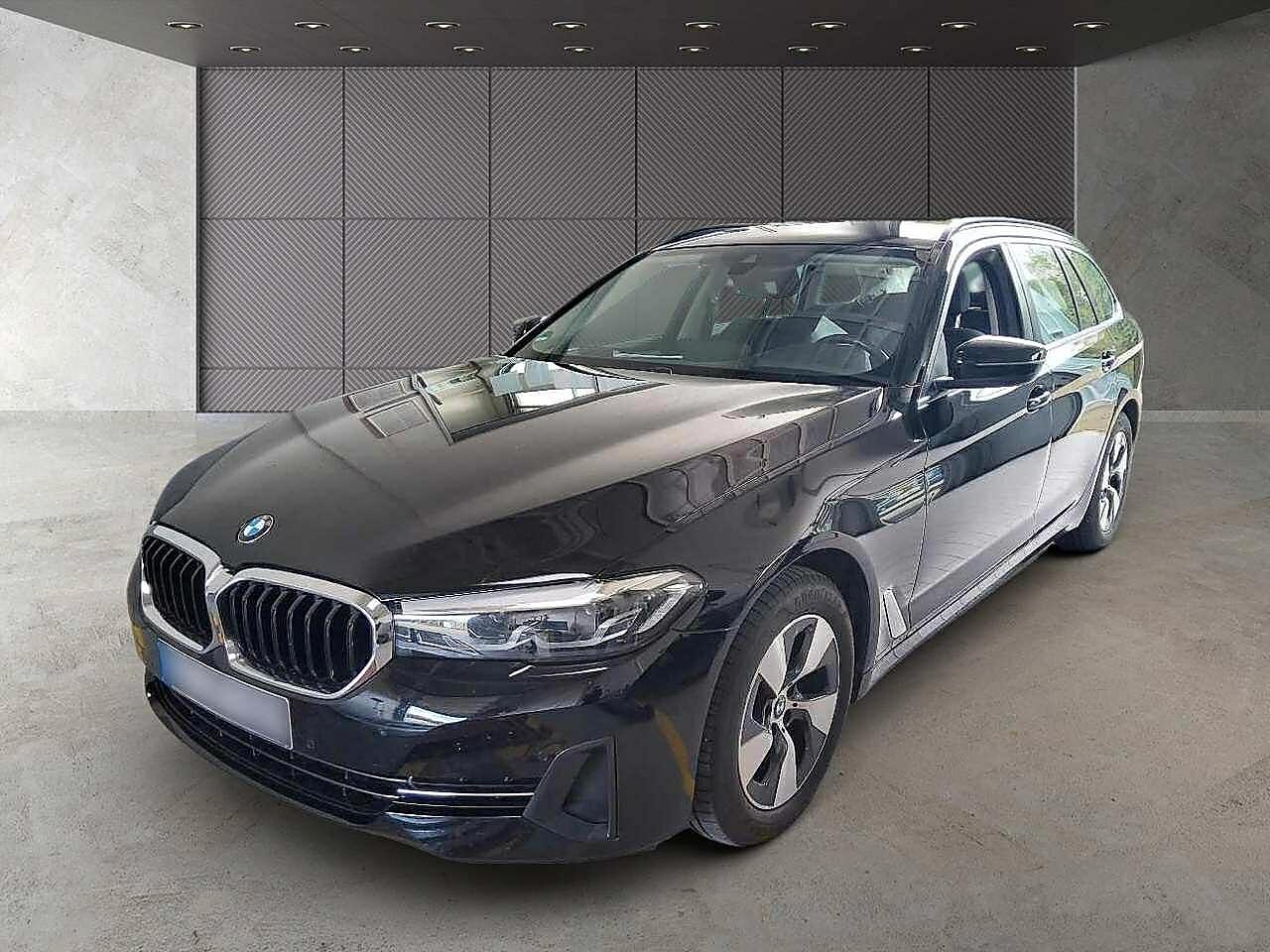 BMW 520 d xDrive *Standheizung*LED*1.Hd*AHK*