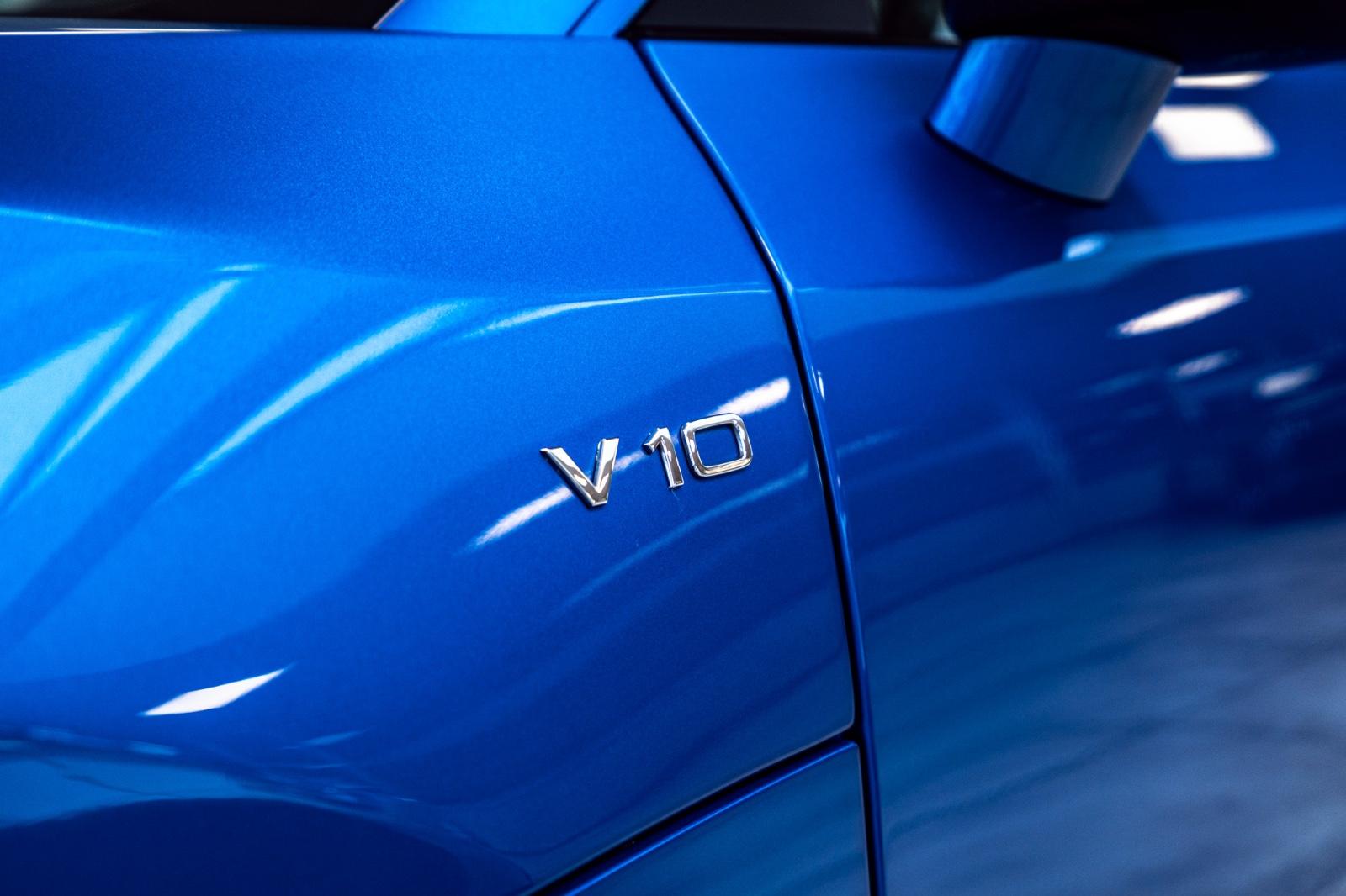 Audi R8 LMX V10 5.2 FSI 570 ch • Série limitée n° 10/99 • 13 400 km • Carbone • Céramique • B&O