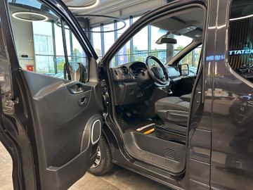 Opel Vivaro*TÜV 0828*9-SITZER*STHZ*TEMPO*AHK*PDC*