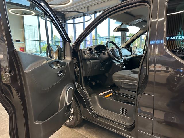 Opel Vivaro*TÜV 0828*9-SITZER*STHZ*TEMPO*AHK*PDC*