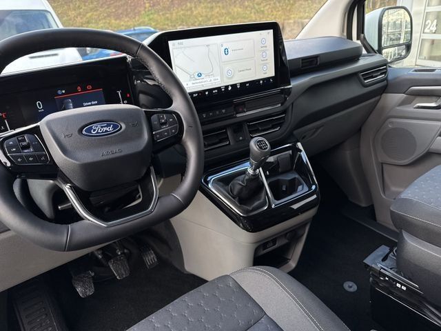 Fahrzeugabbildung Ford Tourneo Custom 320 L1 Nugget Titanium #Standh