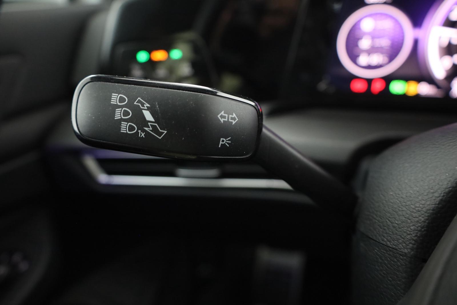 Volkswagen Golf VIII 2.0 TSI GTI Clubsport LED Navi Pano, миниатюра 18