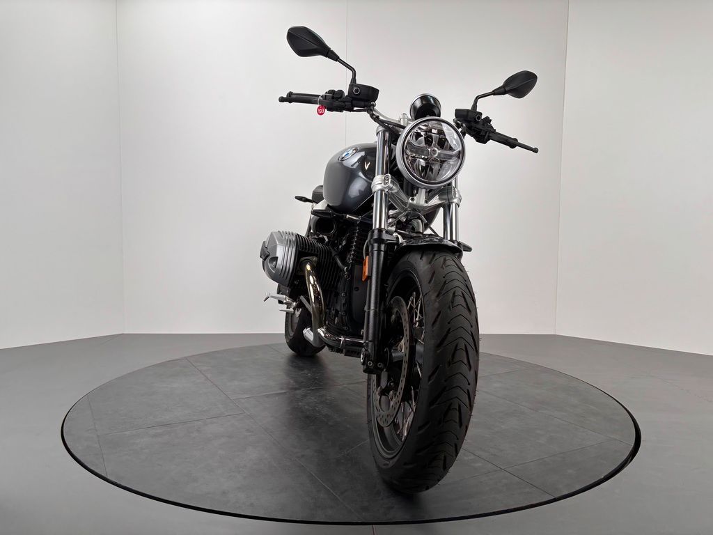 Fahrzeugabbildung BMW R NineT PURE *NEUWERTIG *1. HAND