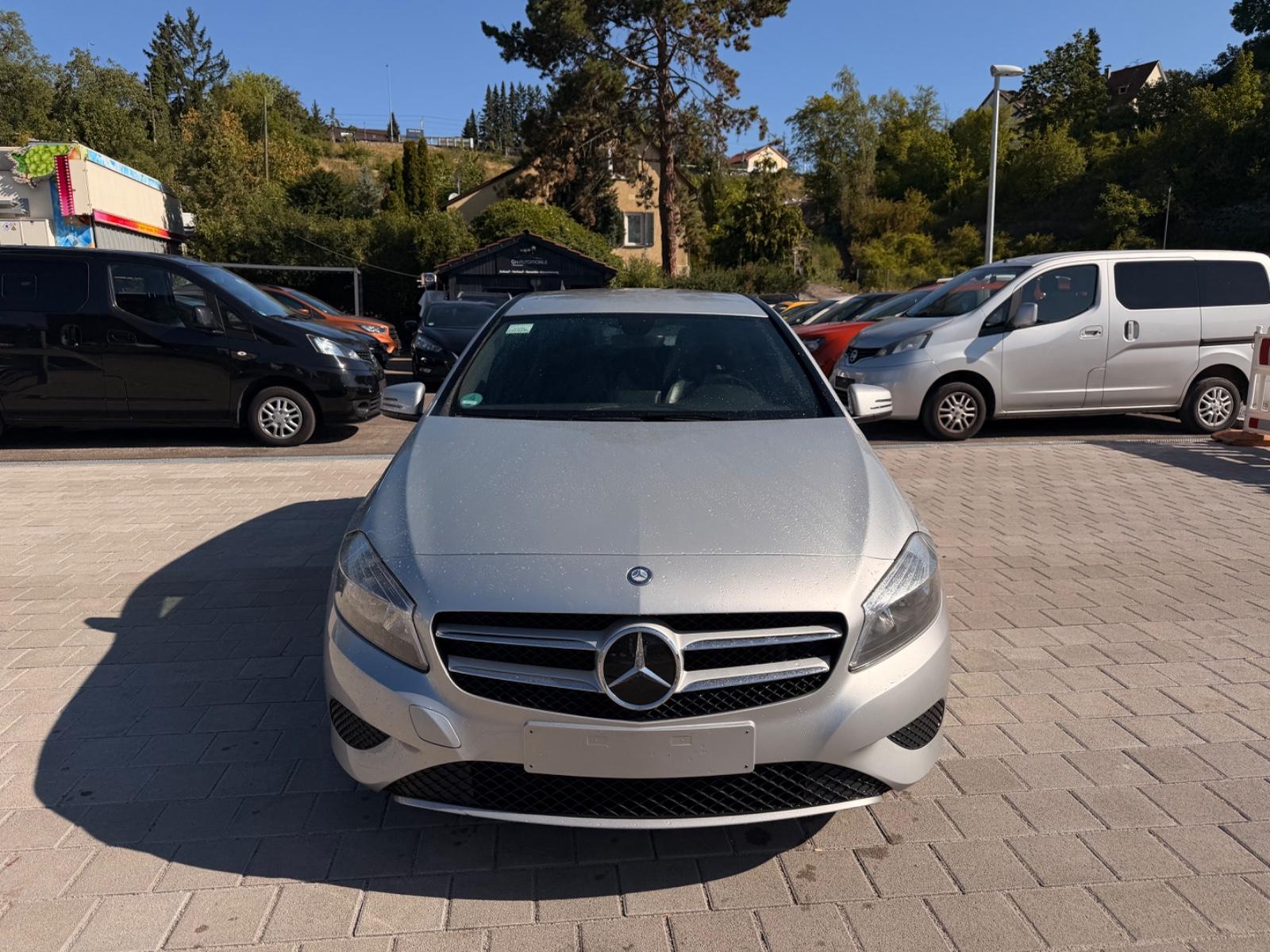 Mercedes-Benz A 180 A A 180 BlueEfficiency TÜV 03/28