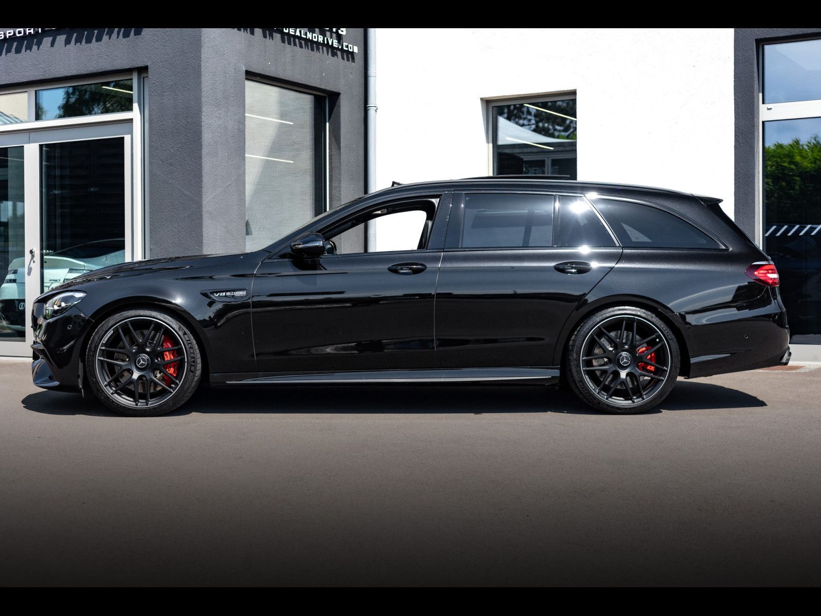 Mercedes-Benz E 63 AMG S T-MODELL°CARBON°PERF SITZE°360°AHK imagem 2