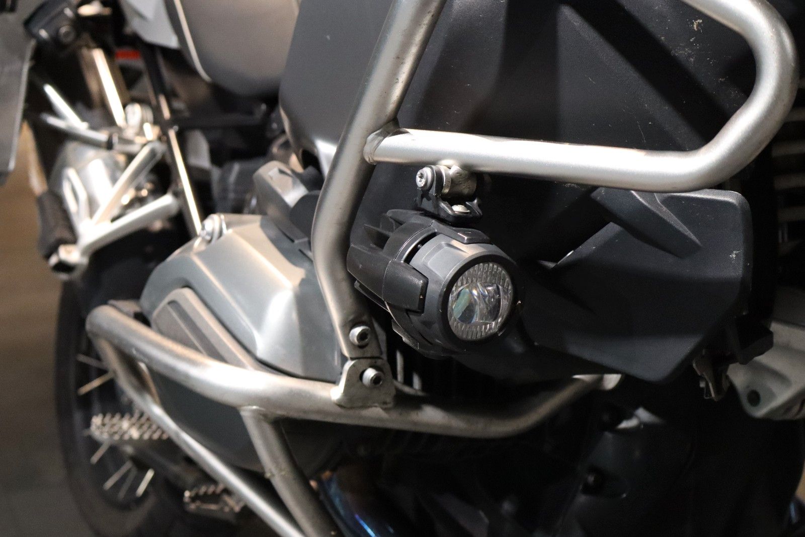 Fahrzeugabbildung BMW R1200GS ADV mit Alukoffer & Topcase