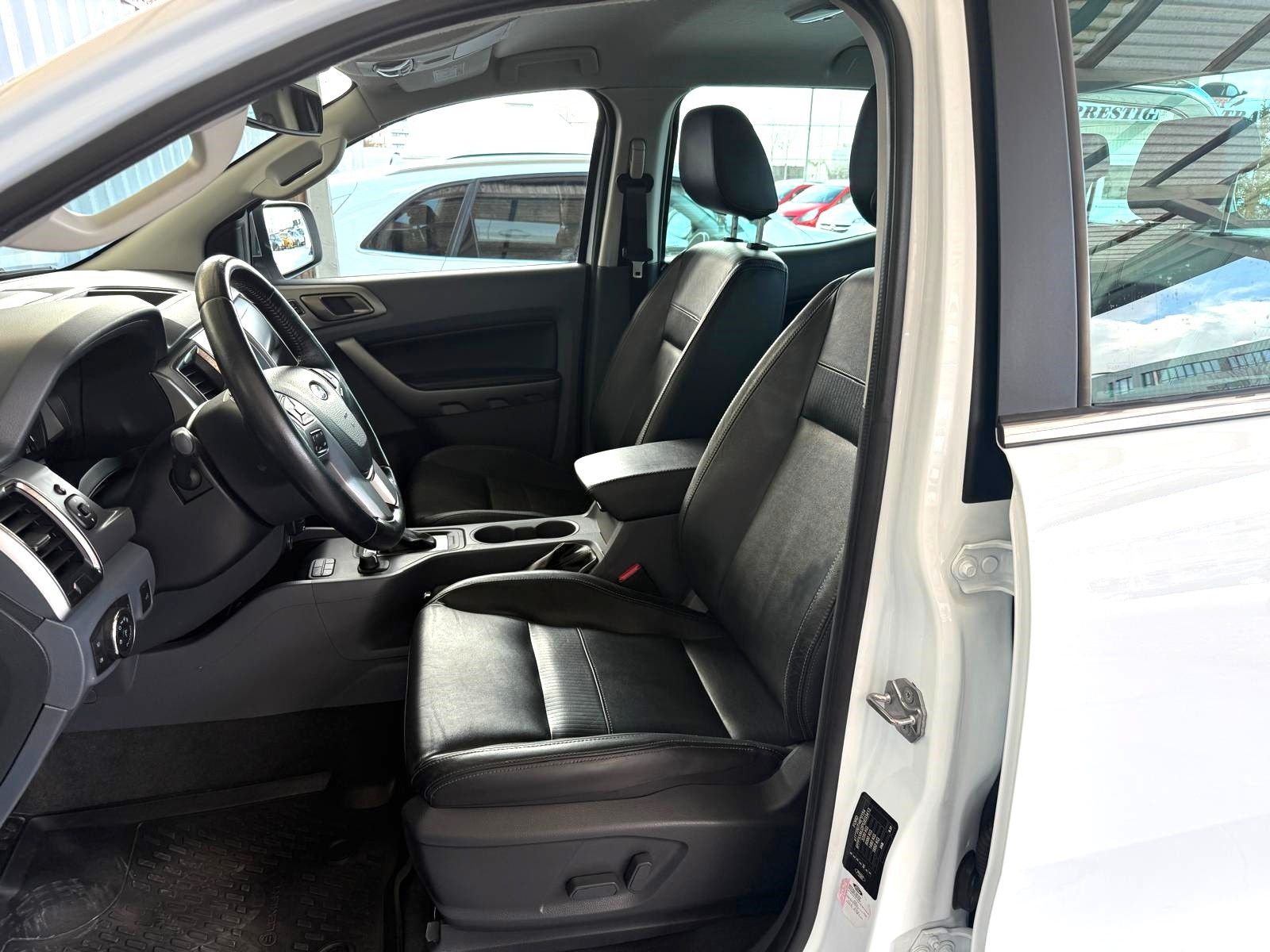 Ford Ranger 3.2 TDCi Limited 4x4*2.HAND*AHK*LEDER* foto 10