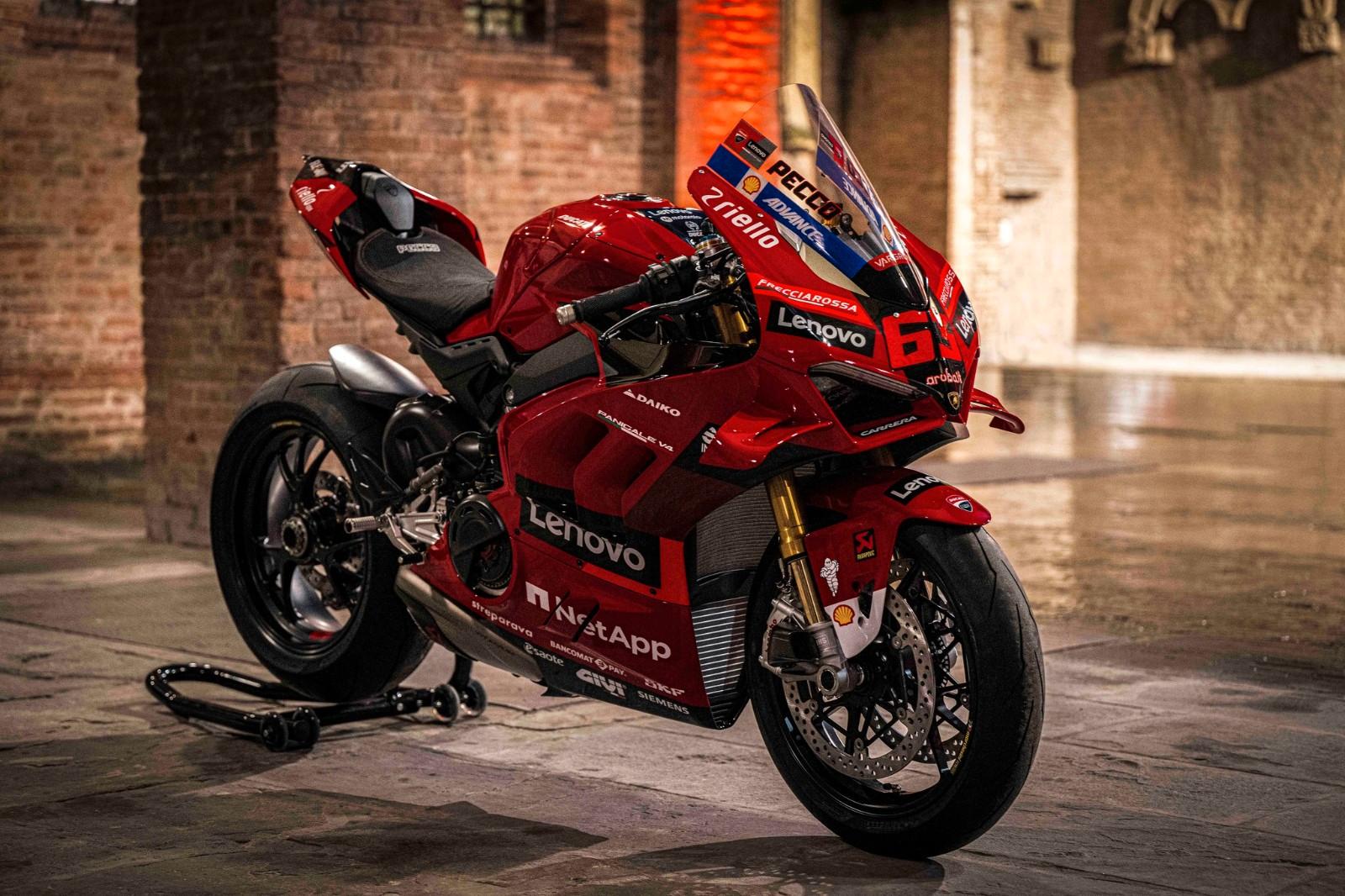 Ducati Panigale V4 S WCR Pecco Bagnaia 63