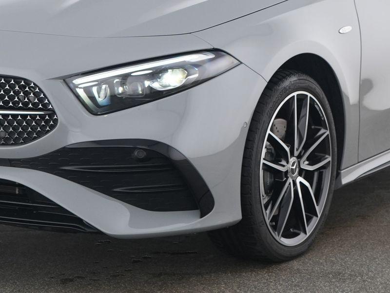 Mercedes-Benz A 250 e AMG/Special/Multibeam/Cam/Night/Ambi/19'