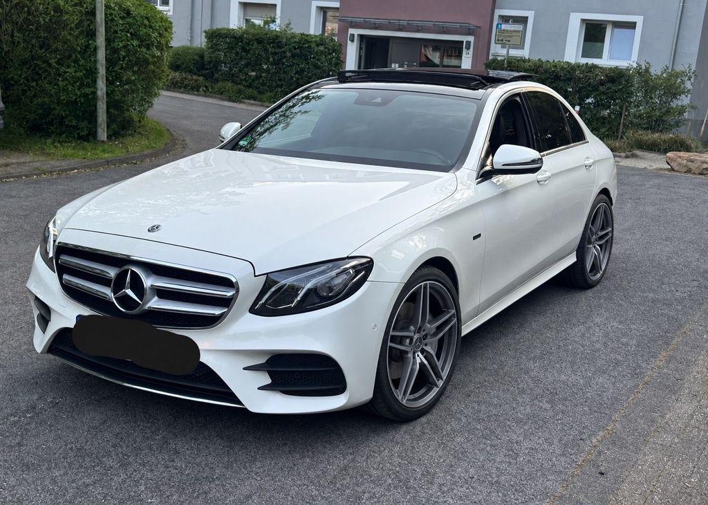 Image of Mercedes-Benz E 350