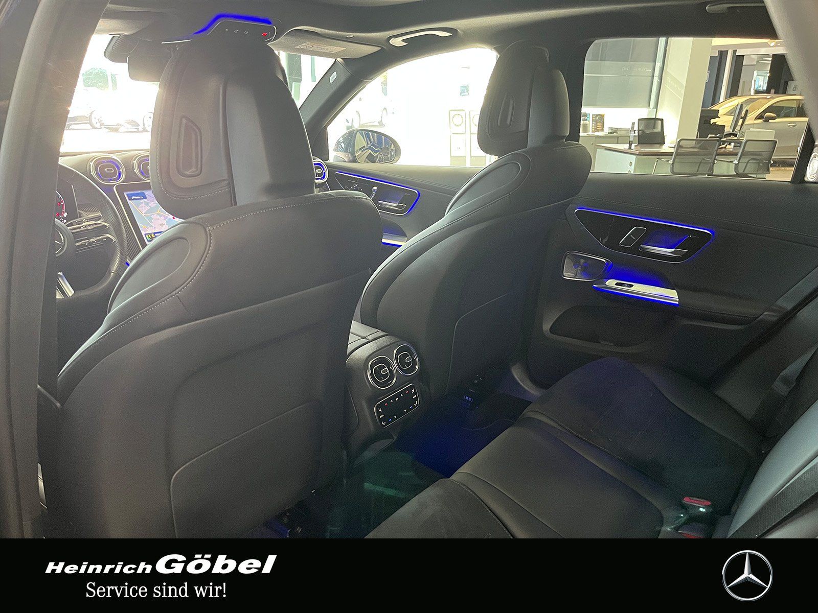 Fahrzeugabbildung Mercedes-Benz GLC 450 d AMG+PANO+AHK+AIRMATIC+STANDHZ.+BURMEST