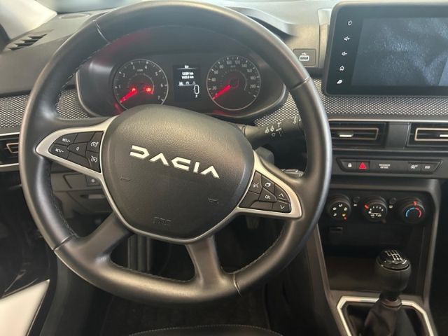 Fahrzeugabbildung Dacia Sandero III Stepway Expression 1.0 TCe 90 Klima