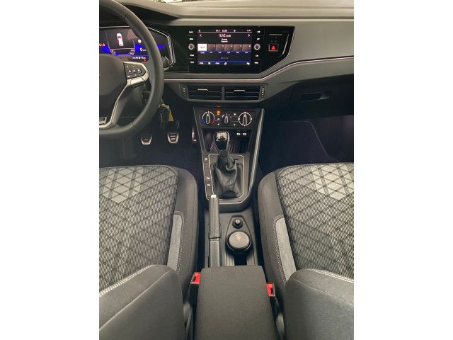 Polo R-Line 1.0 TSI KAMERA+ACC+SHZ