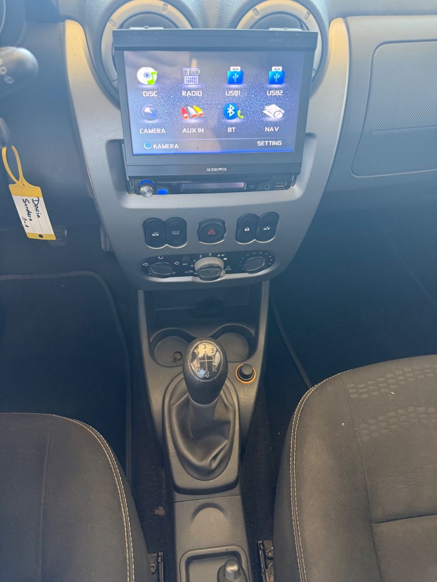 Fahrzeugabbildung Dacia Sandero Stepway
