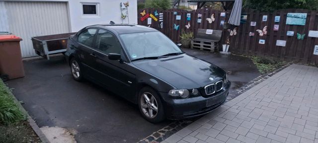 BMW 316ti E46