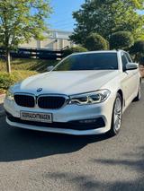 BMW 530d xDrive Touring  mit TOP AUSSTATTUNG - BMW 530 mit Diesel-Antrieb: Automatik