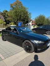 BMW 330i Cabrio Automatik - BMW 330 aus 2009: 330i