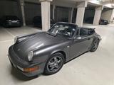 Porsche DUETSCHES FAHRZEUG / MOTOR REVIDIERT - graue Porsche 964