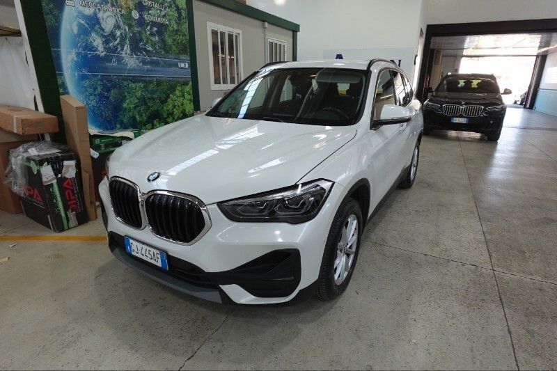 BMW Bmw X1 sDrive18d 150cv Aut. *FULL OPT.* da VETRI imagem 2