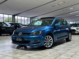 Volkswagen Golf VII Lim.Highline*NAVI*BI-XENON*EGSD*AUTOMAT - mit Benzin-Antrieb: Blau, Schiebedach, Limousine
