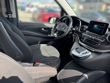 Mercedes V 300 - 9