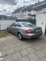 Mercedes-Benz CLK 270 CDI ELEGANCE Elegance - Mercedes-Benz CLK 270: Coupe