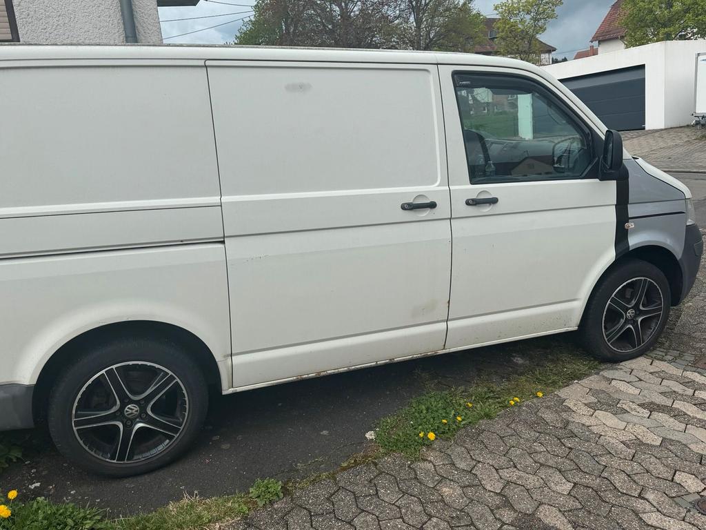 Volkswagen T5 Transporter