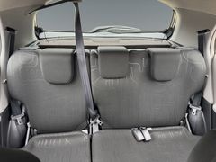 Fahrzeugabbildung Toyota Yaris Cool 1,3 Ltr. TÜV NEU Klima AHK