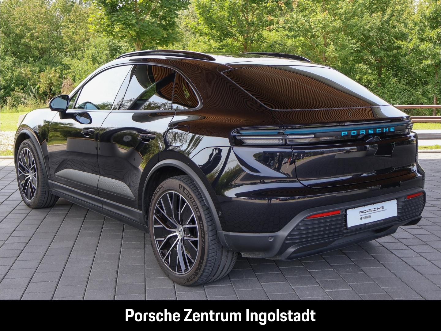 Porsche Macan Electric, Panorama, Luftfederung, Surround